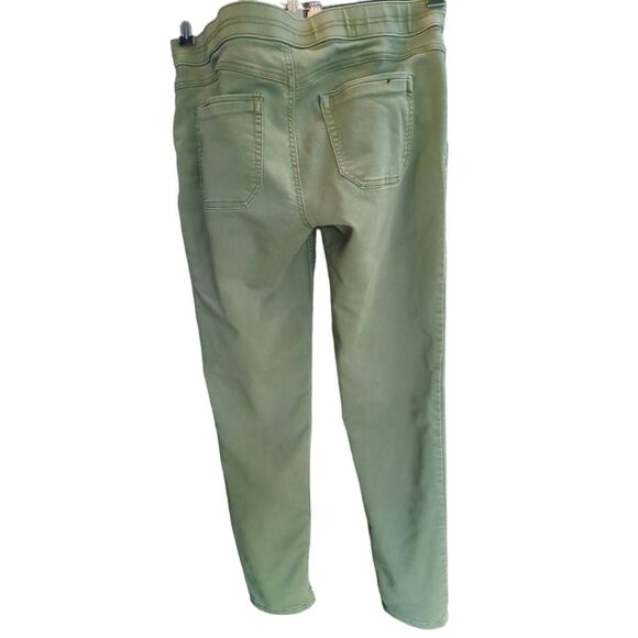 Democracy Women's Size 8 Glider Olive Green Pull On Casual Jeggings - Picture 2 of 5